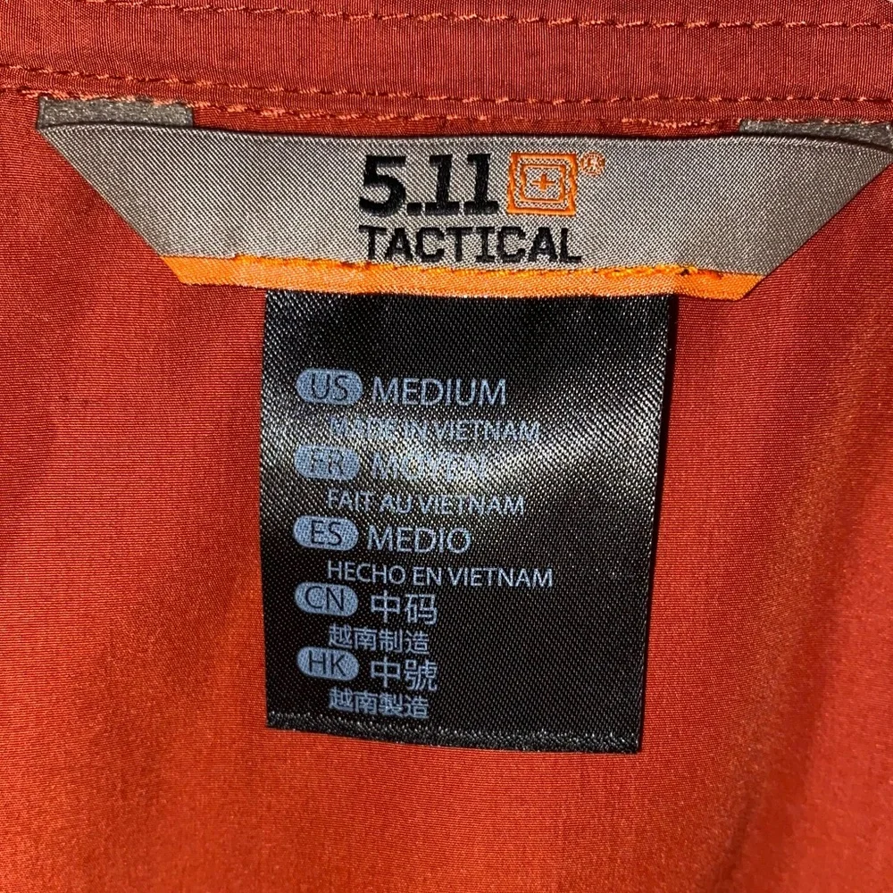 5.1.1 Utility jacket - Picture 2 of 2